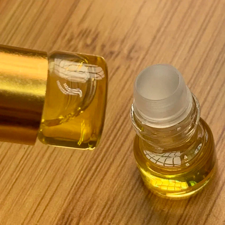 Genuine Natural Pure Chinese Hainan Oudh Oil Cambodia Oud Oil Kynam Oil Smell Nice Strong Lasting Fragrant Wholesale Free Ship